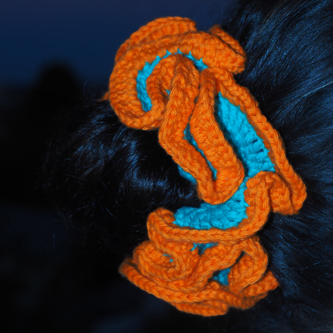 XL - Turquoise & Orange